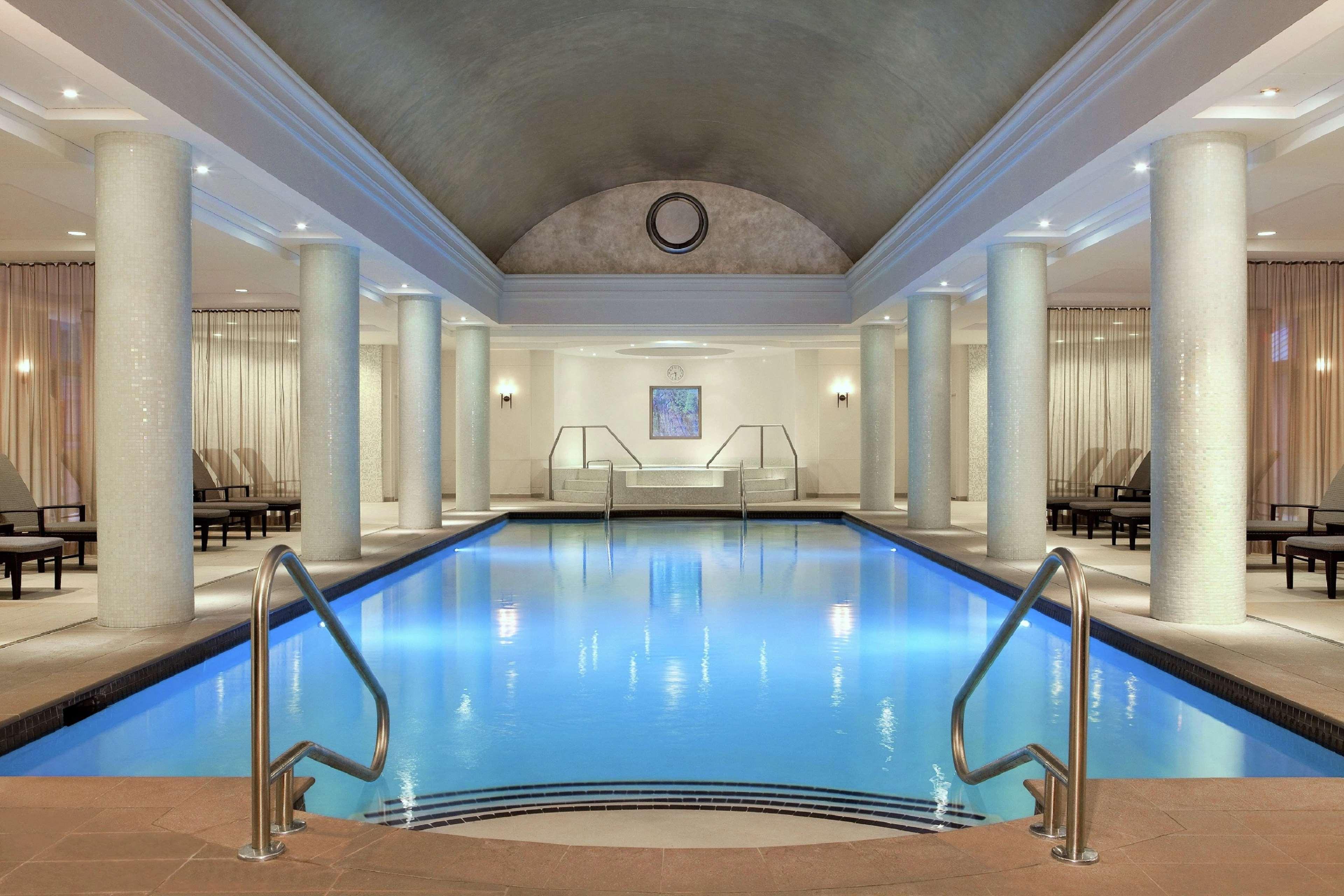 Hilton Hotel 4*